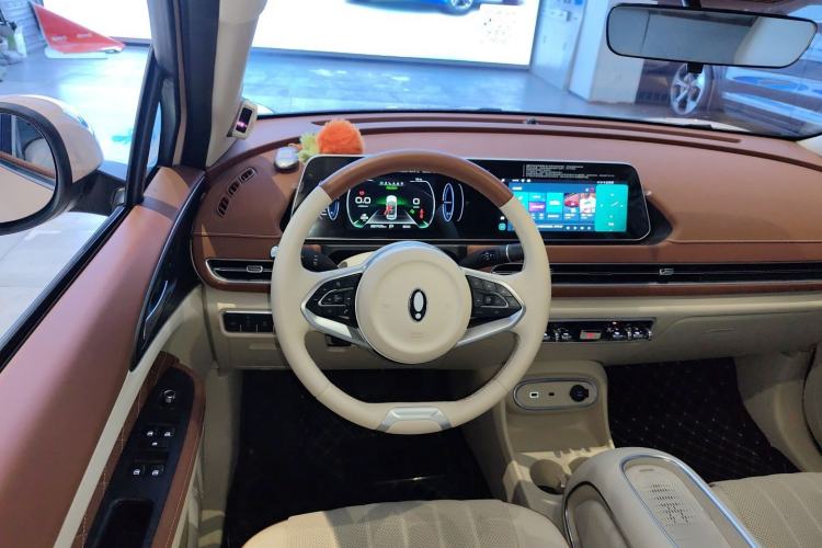 Used ORA Good Cat 2023 401 km Standard Range Premium Version Lithium Iron Phosphate
