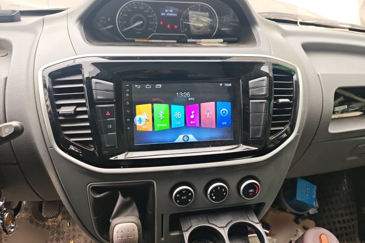 Used SAIC MAXUS Xintu V80 2020 2.5T Manual Classic City Delivery King Long Wheelbase Mid-Height 2/3 Seats
