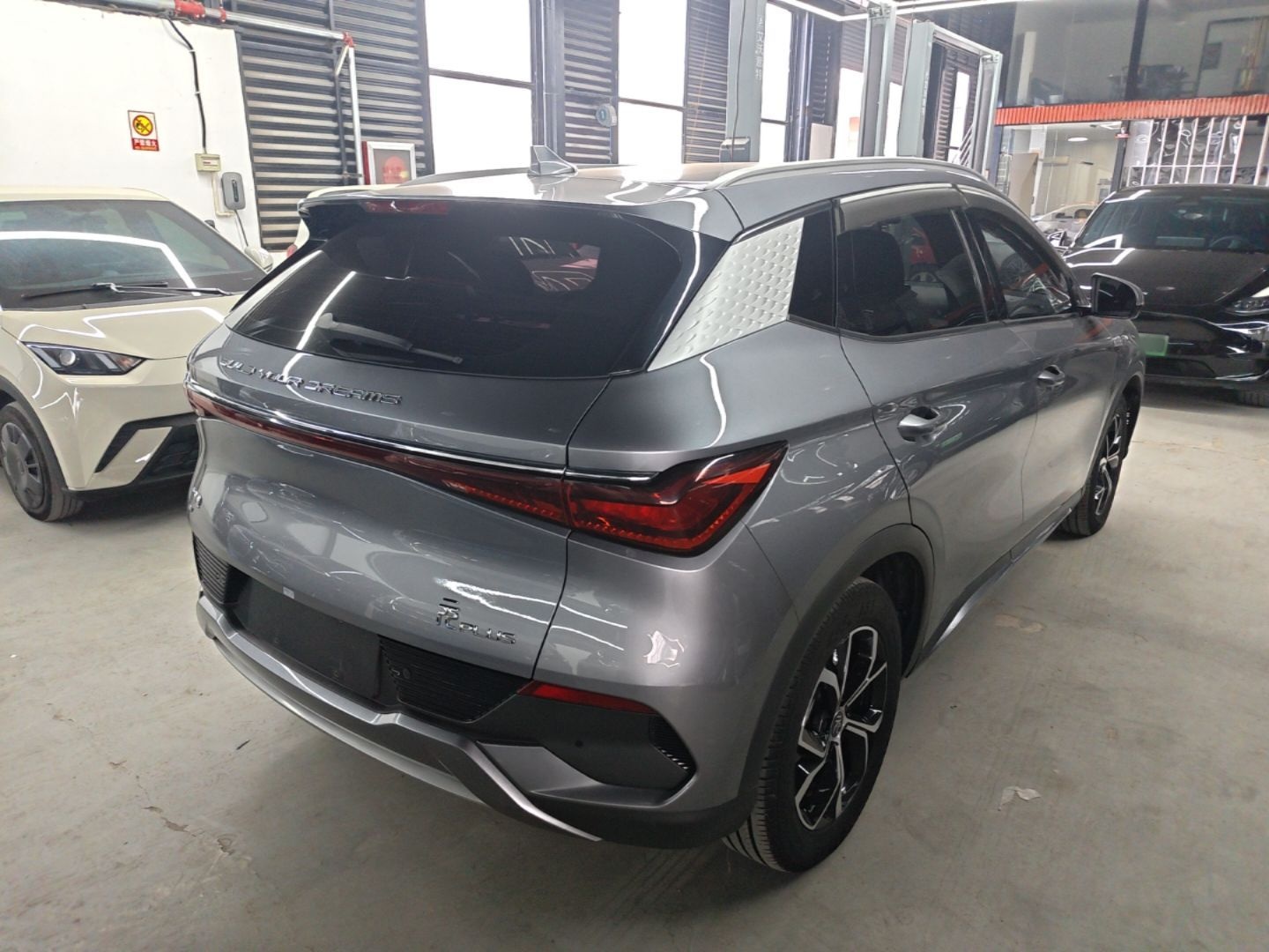 BYD Yuan PLUS 2022 510 km Luxury Version — снимка 6