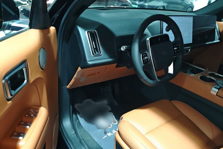 Used Li Auto L7 2023 Air model
