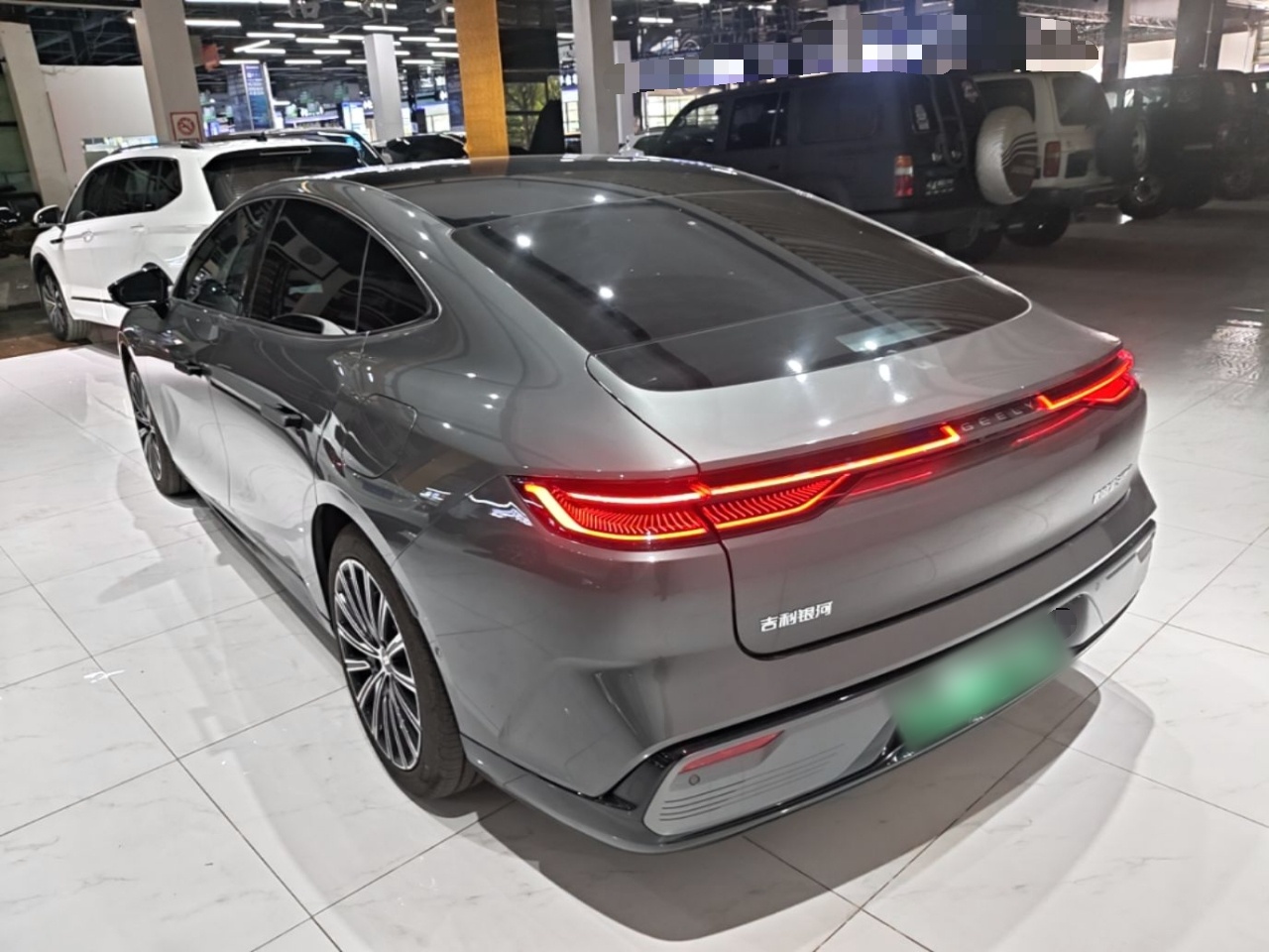 Geely Galaxy 8 2025 130km EM-P Starship Edition — снимка 4