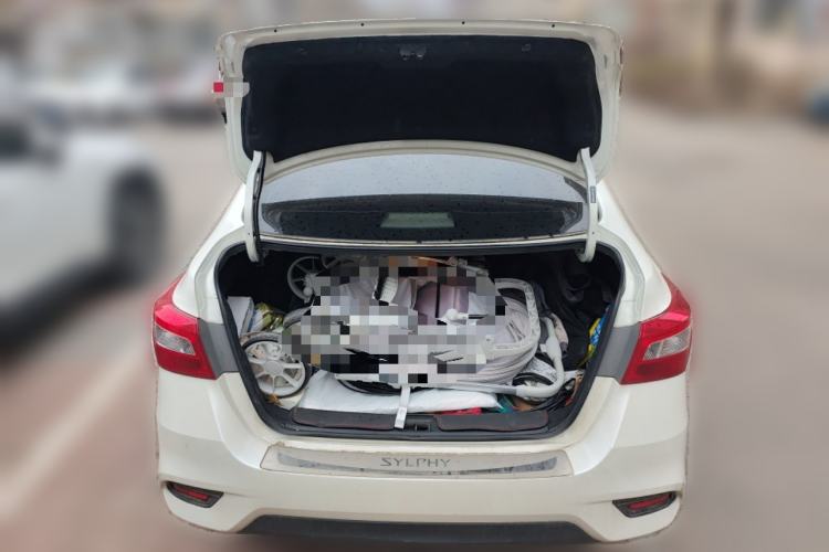 Used Nissan Sylphy 2018 1.6XV CVT Deluxe Edition Trunk