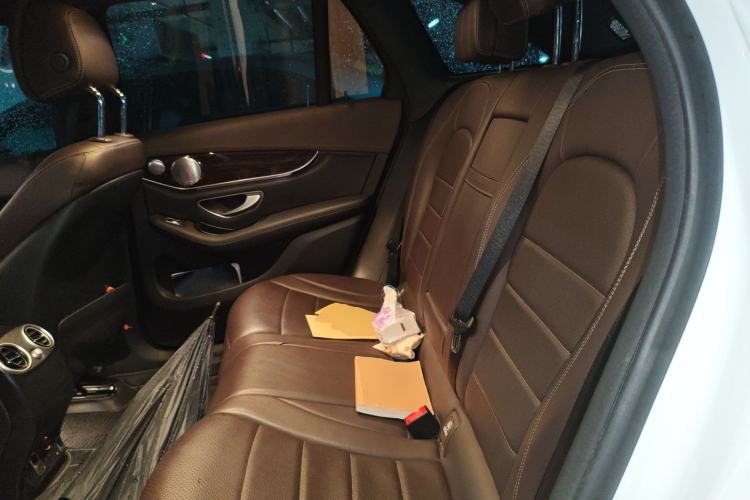 Used Mercedes-Benz GLC 2019 GLC 260 4MATIC Luxury Model
