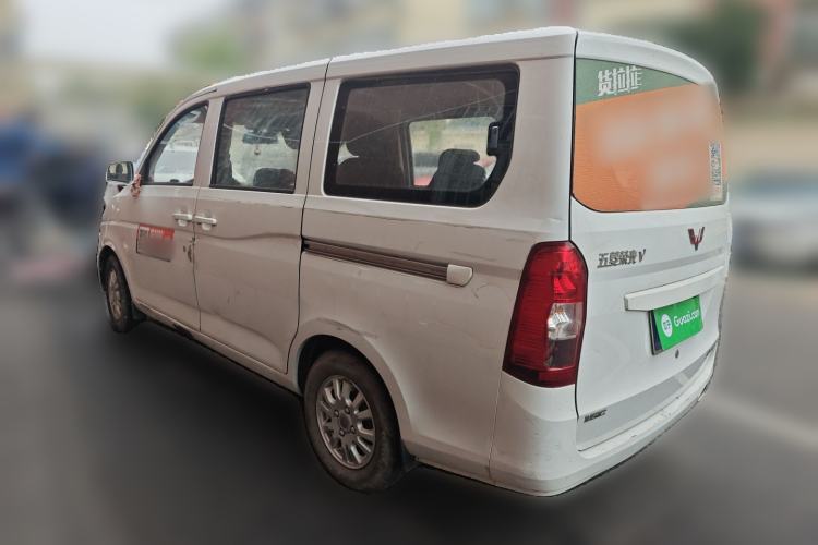 Used Wuling Rongguang V 2016 1.5L Standard Version
