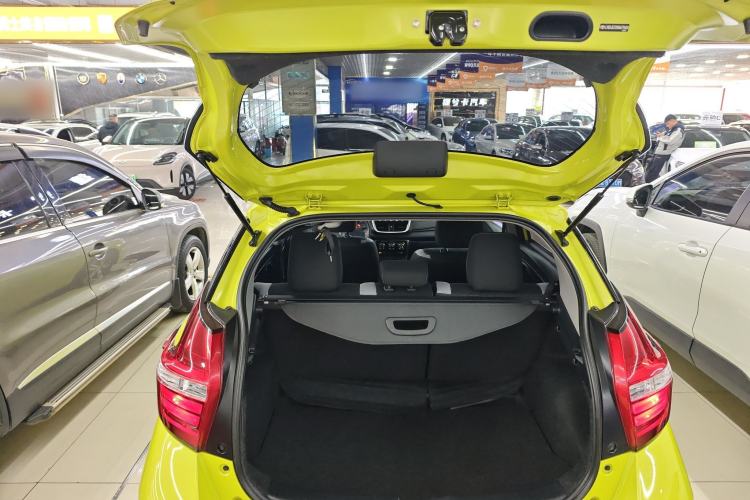 Used Toyota YARiS L Zhi Xuan 2020 1.5L CVT Leading Edition
