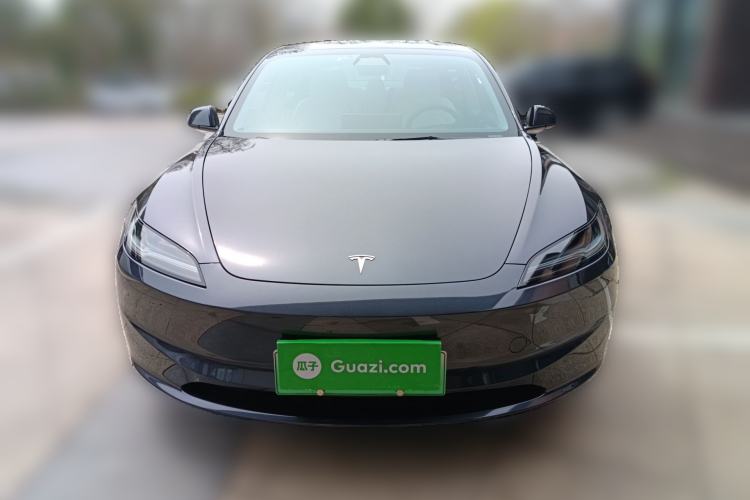 Used Tesla Model 3 2023 Long-Range All-Wheel-Drive Version