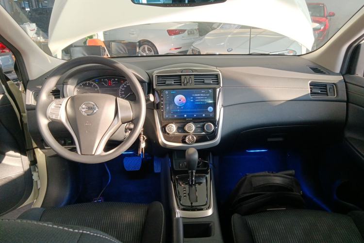 Used Nissan Tiida 2021 1.6L CVT Cool Edition
