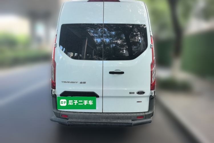 Used Ford Transit 2019 2.0T Diesel Business & Travel Mid-Drive Mid-Roof 7-Seater China VI Standard