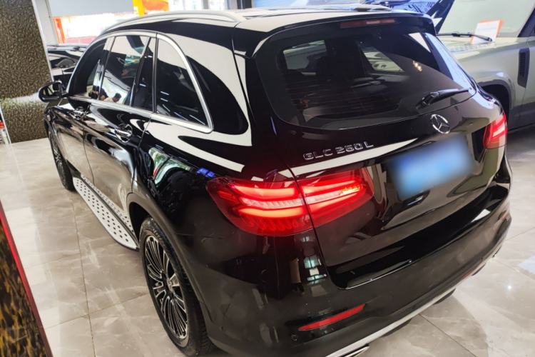 Used Mercedes-Benz GLC 2019 GLC 260 L 4MATIC Dynamic Model