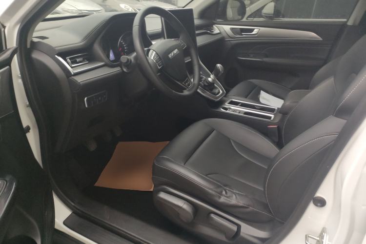 Used Haval M6 2021 PLUS 1.5T Manual Luxury Smart Connectivity Model