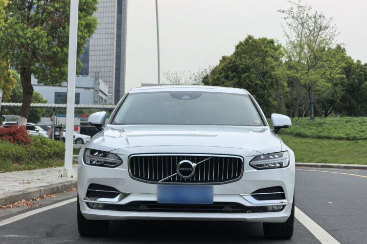 Used Volvo S90 2020 T5 Zhiyi Luxury Edition
