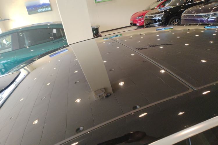 Used Hima Stelato S9 2025 Extended-Range Max Roof