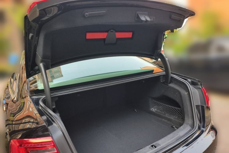 Used Audi A6L 2012 30 FSI Comfort Model
