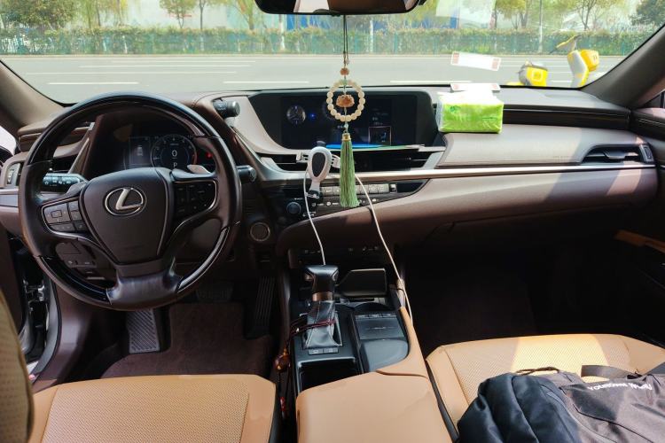 Used Lexus ES 2018 200 Excellence Edition China V Standard