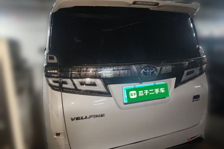 Used Toyota Vellfire 2020 Dual-Engine 2.5L HV Luxury Edition
