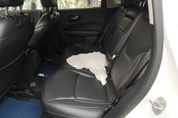 Used Jeep Compass 2017 200T Automatic Family Edition
