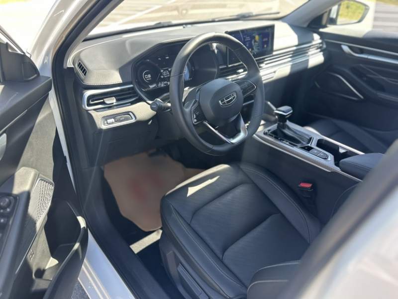 Used Geely Auto Emgrand 2022 4th Generation 1.5L CVT Luxury Model – Premium — 33