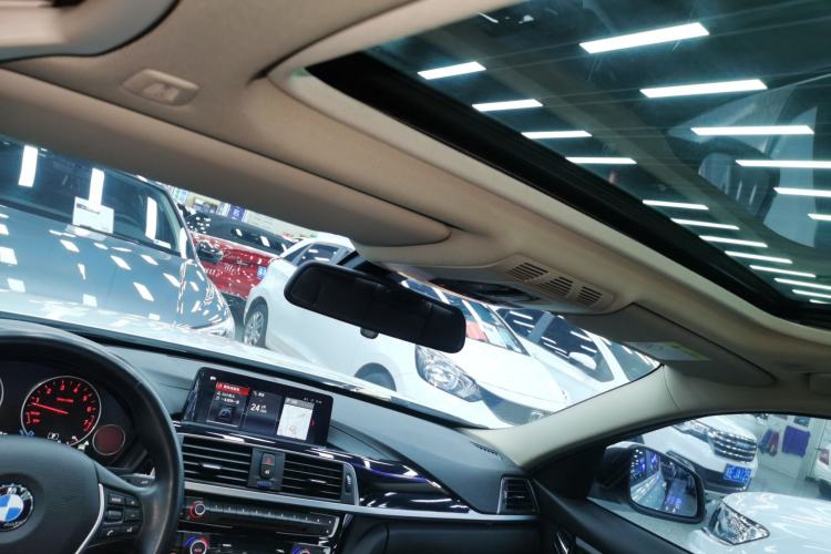 Used BMW 3 Series 2019 320Li Fashion Model
