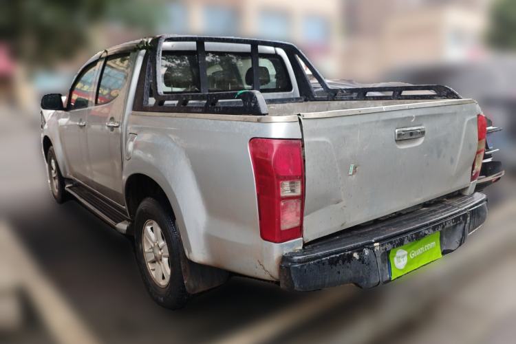 Used Isuzu D-MAX 2018 2.5T Two-Wheel-Drive Base Version JE4D25Q5A