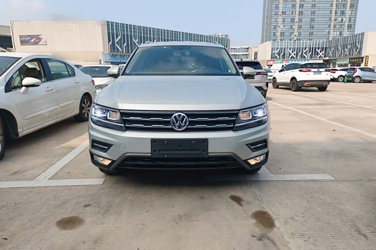 Used Volkswagen Tiguan L 2018 330TSI Automatic Two-Wheel Drive Comfort Edition
