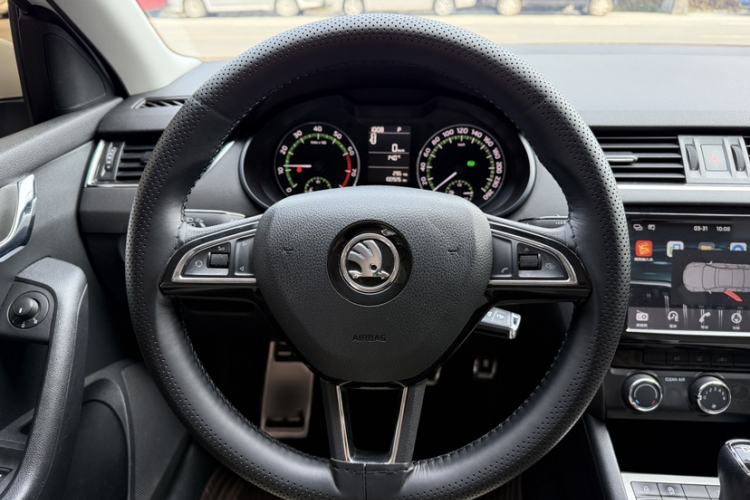 Used Skoda Octavia 2018 TSI230 DSG Comfort Edition