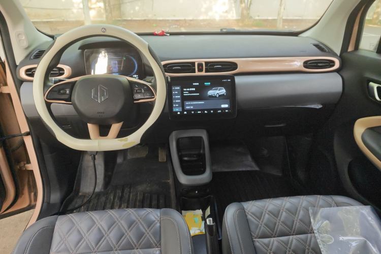 Used Leapmotor T03 2021 400 Comfort Edition Center Console