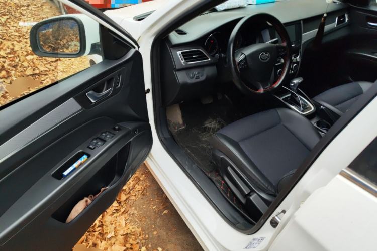 Used Bestune B30 2016 1.6L Automatic Premium Edition
