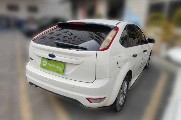 Used Ford Focus 2011 Hatchback 1.8L Automatic Fashion Edition
