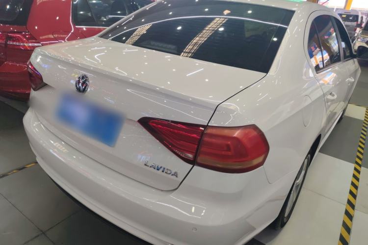 Used Volkswagen Lavida 2019 Lavida Start 1.5L Automatic Trendy Version China VI Standard