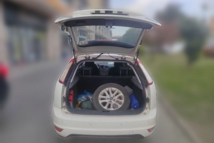 Used Ford Focus 2013 Hatchback Classic 1.8L Manual Base Model
