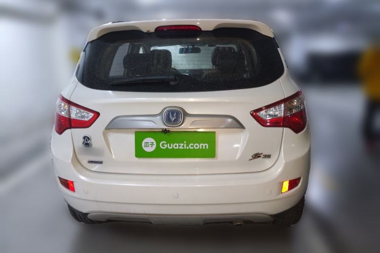 Used CHANGAN CS35 2014 1.6L Automatic Luxury Model China IV Standard
