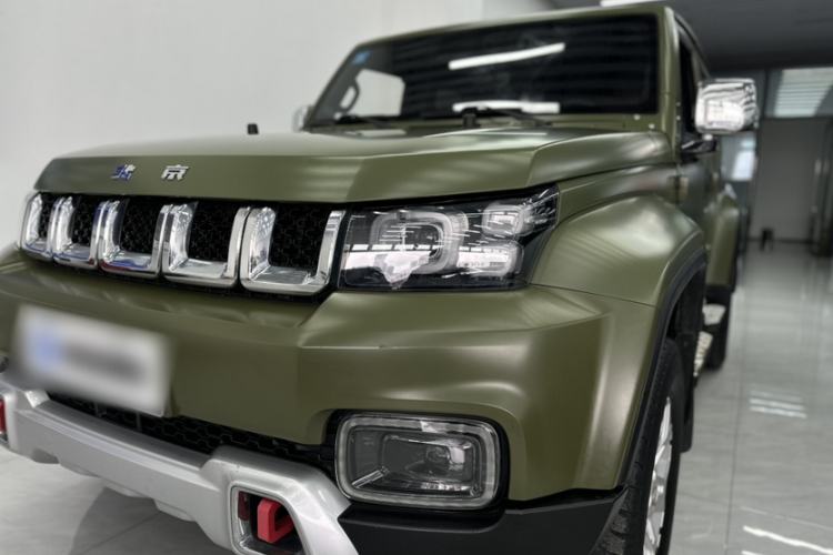 Used BAIC Off-Road BJ40 2018 PLUS 2.0D Manual Four-Wheel Drive Prestige Model China V Emission Standard