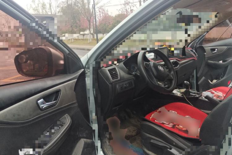 Used Dongfeng Fengon S560 2018 1.8L Manual Comfort 5-Seater China V Standard Driver Seat