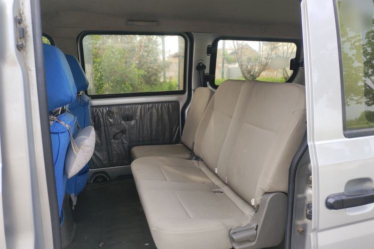 Used Wuling Rongguang V 2016 1.2L Practical Model Non-Power-Assisted