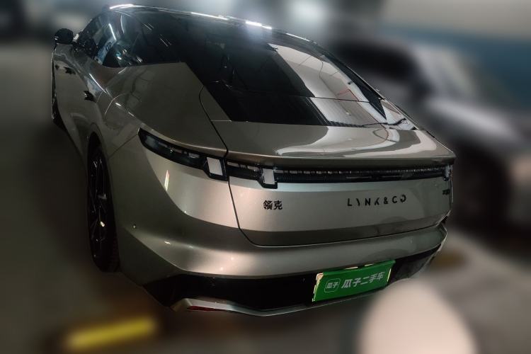 Used Lynk & Co Z10 2025 95 kWh 702 km All-Wheel-Drive Halo