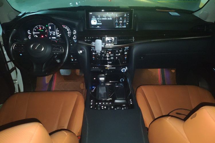 Used Lexus LX 2019 570 Prestige Luxury Edition Center Console