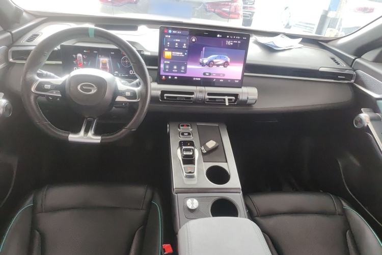 Used GAC Trumpchi EMKOO 2022 2.0T Neutron Star Max Edition Center Console