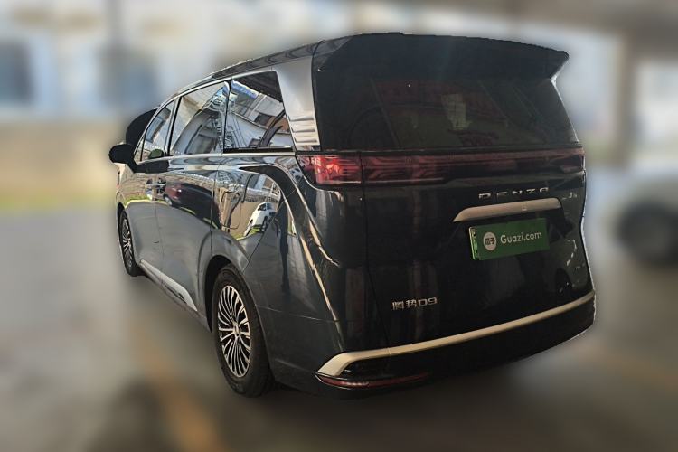 Used Denza D9 2022 DM-i 970 Four-Wheel Drive Flagship Model