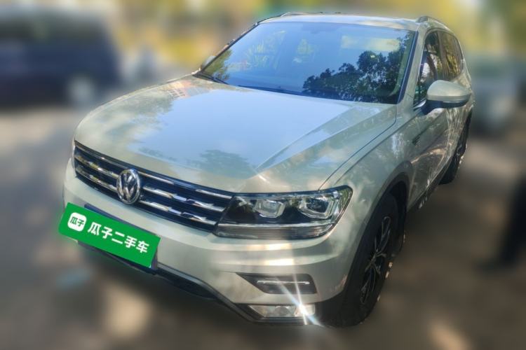 Used Volkswagen Tiguan L 2017 330TSI Automatic Two-Wheel Drive Luxury Edition