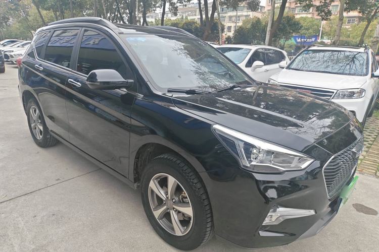 Used Haval M6 2018 1.5T Manual Two-Wheel Drive Elite Model Exterior 1