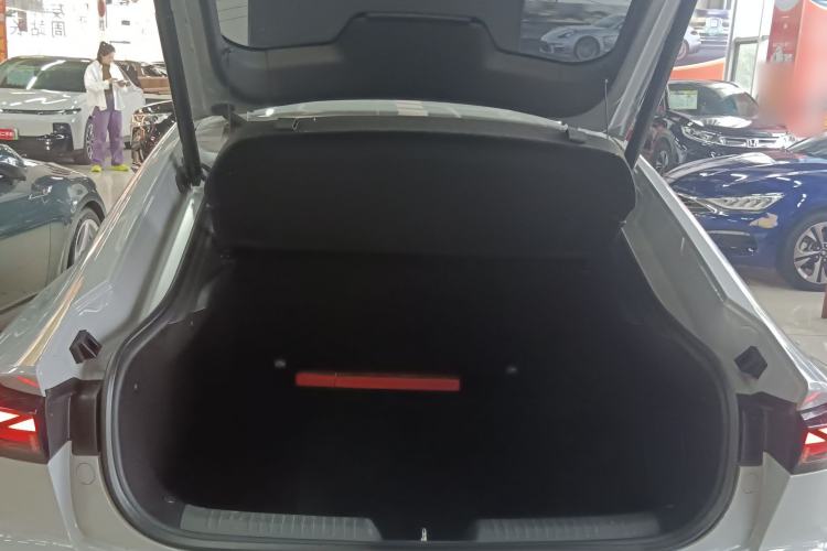 Used CHANGAN UNI-V 2022 1.5T Smart Navigation Version
