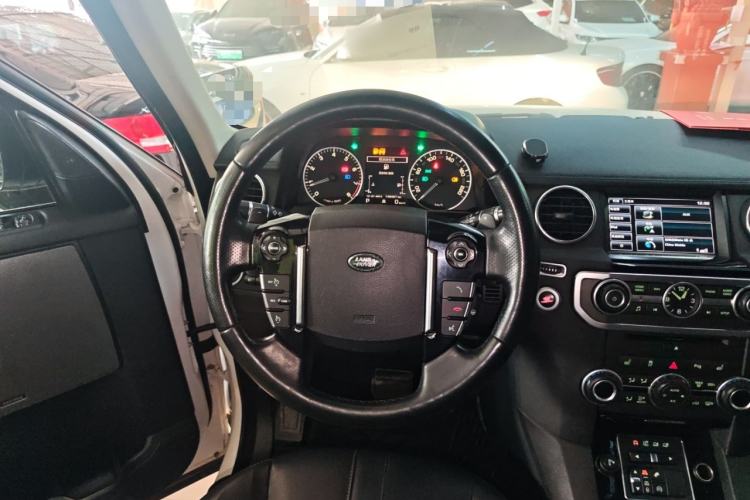 Used Land Rover Discovery 2014 3.0 SC V6 HSE
