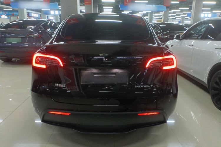 Used Tesla Model Y 2022 Rear-Wheel-Drive Version