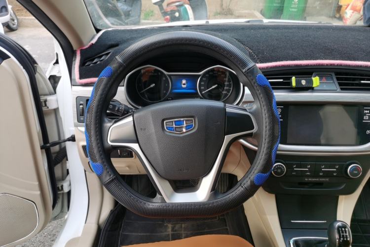 Used Geely Auto Emgrand 2017 Sedan Million Edition 1.5L Manual Fashion Model