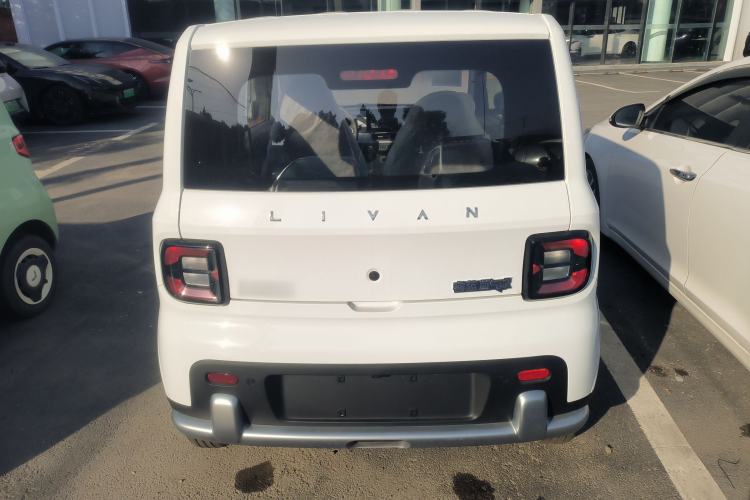 Used Livan Blue Balloon 2025 Model Dynamic Version