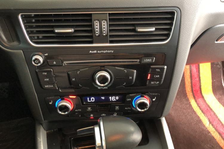 Used Audi Q5 2018 Collector's Edition 40 TFSI Technology Model