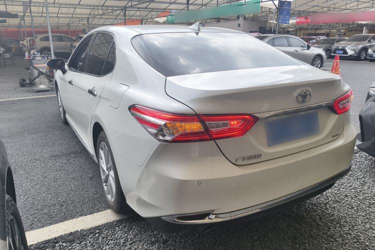 Used Toyota Camry 2023 2.0G Luxury Edition