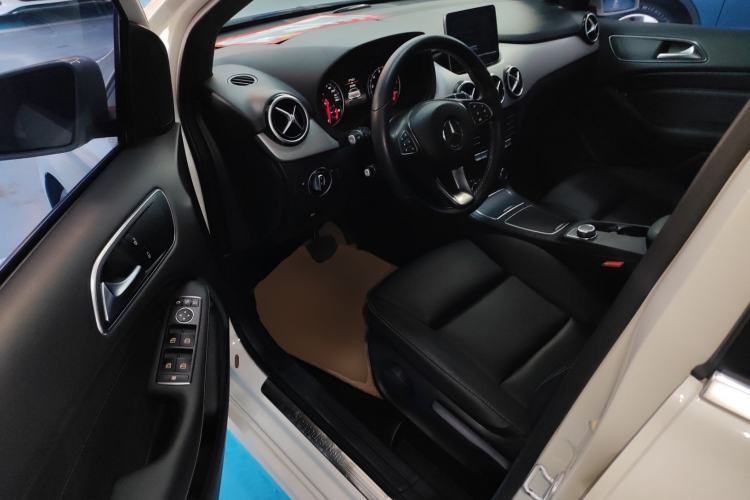 Used Mercedes-Benz B-Class 2017 B 200 Sport Edition