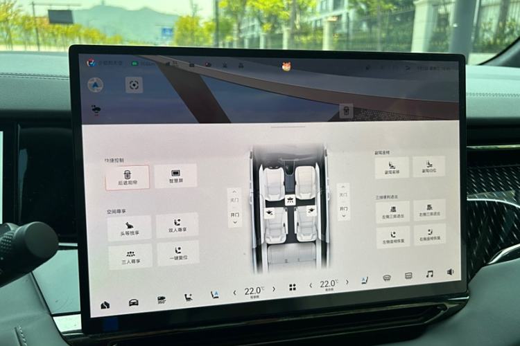 Used Zeekr 009 2024 7-Seater Walk-Through Version Four-Wheel Drive 108 kWh