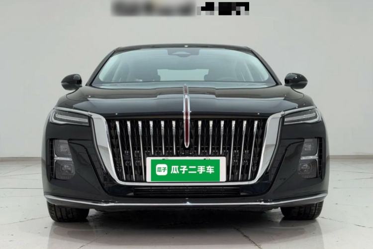 Used Hongqi H5 2025 2.0T Automatic Flag Edition – 500 000 Units Commemorative Version Front